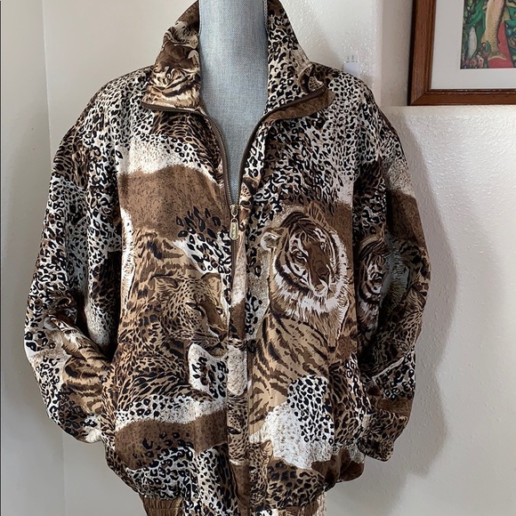 Fuda International Jackets & Blazers - Fuda Int'l. Women's Windbreaker Animal Print Sz XL